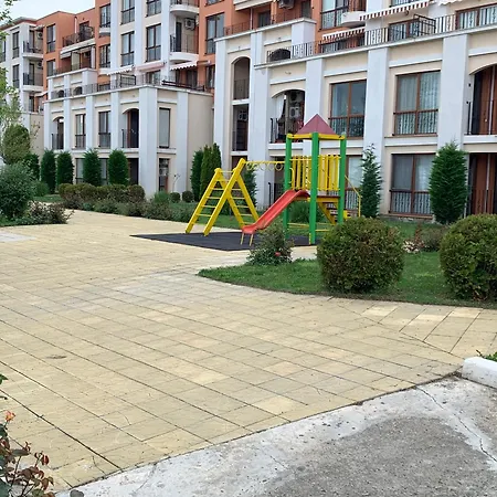 Sveti Vlas-sea Fort- Avalonia Апартамент *