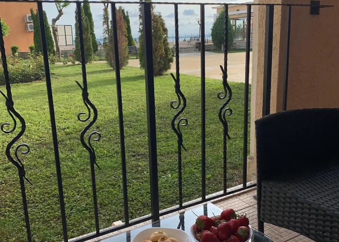 Sveti Vlas-sea Fort- Avalonia Апартамент *