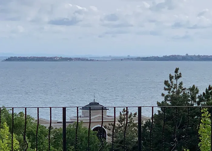 Апартамент Sveti Vlas-sea Fort- Avalonia