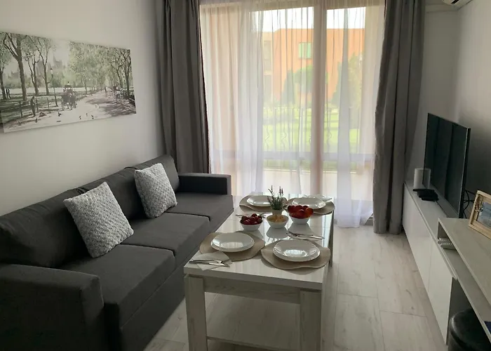 Апартамент Sveti Vlas-sea Fort- Avalonia Свети Влас