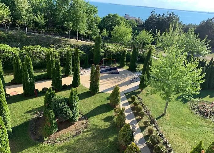 Sveti Vlas-sea Fort- Avalonia Апартамент *