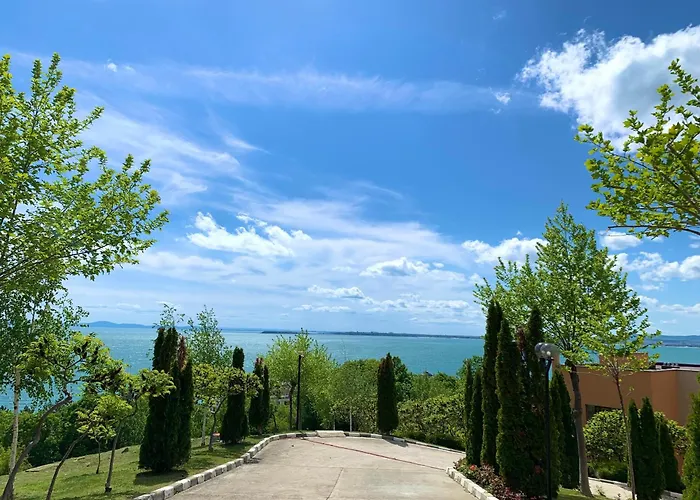 Sveti Vlas-sea Fort- Avalonia *